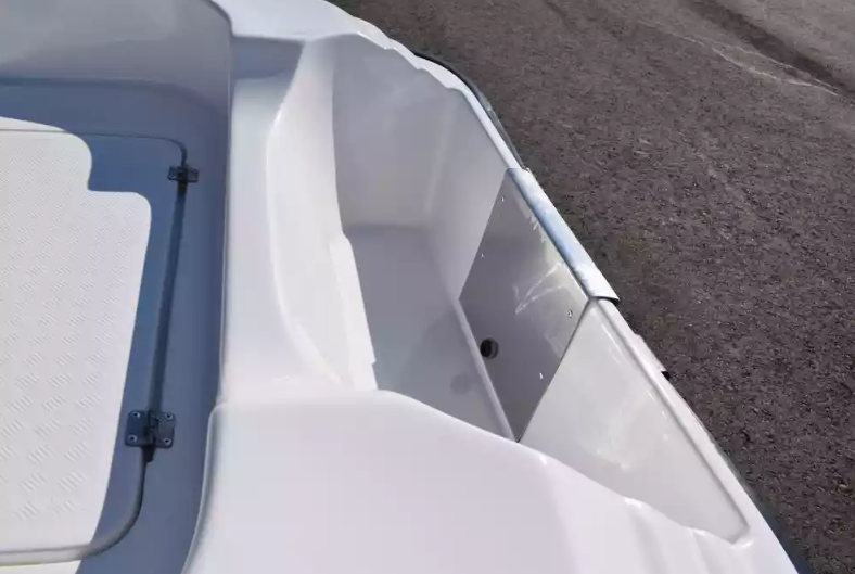 Стеклопластиковая лодка Пингвин (тримаран) в Обнинске