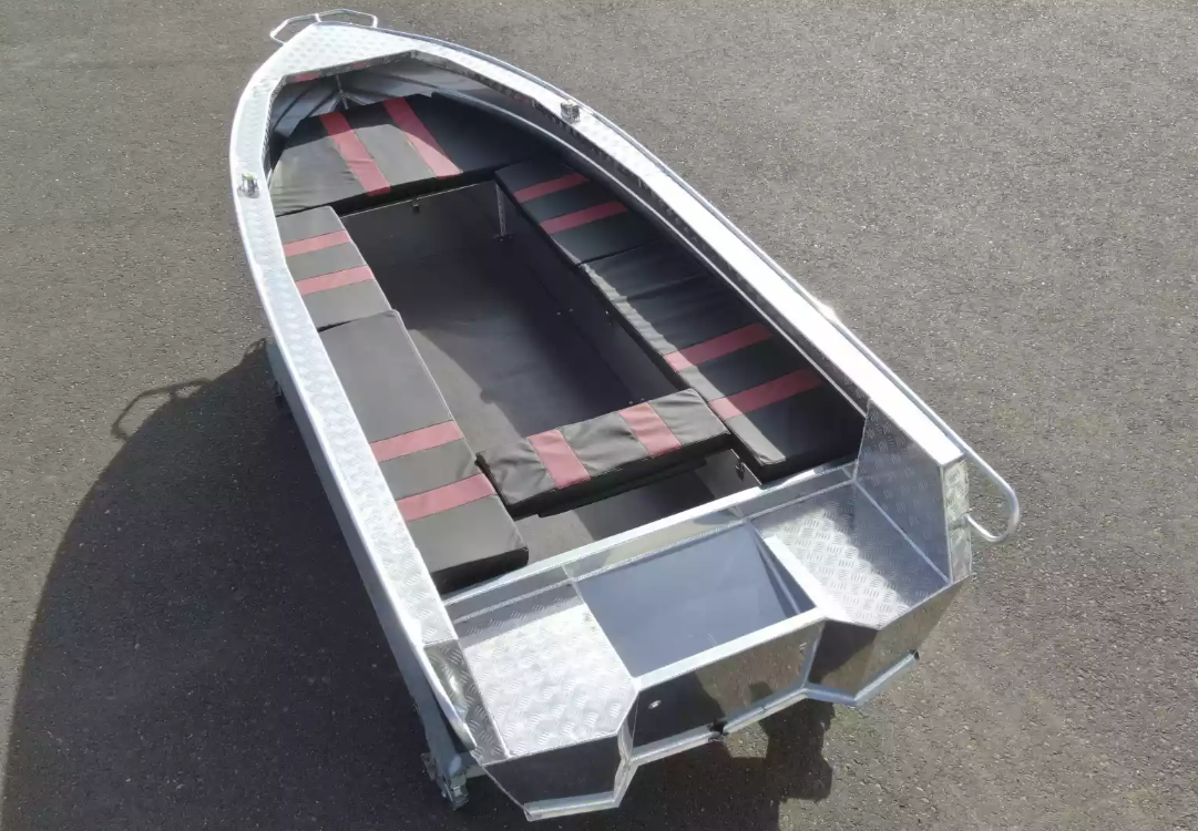 Алюминиевая лодка Wyatboat-390РМ увеличенный борт в Обнинске