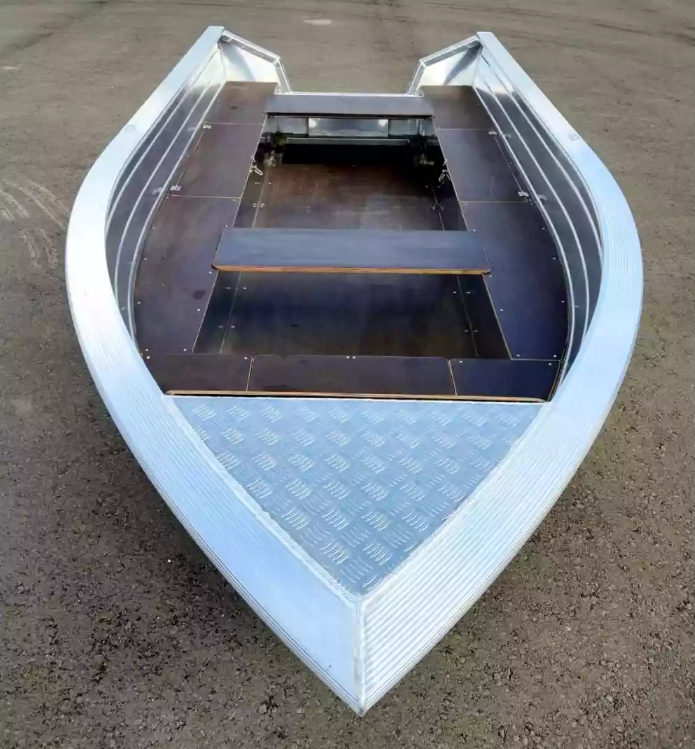 Алюминиевая лодка Неман-400 в Обнинске