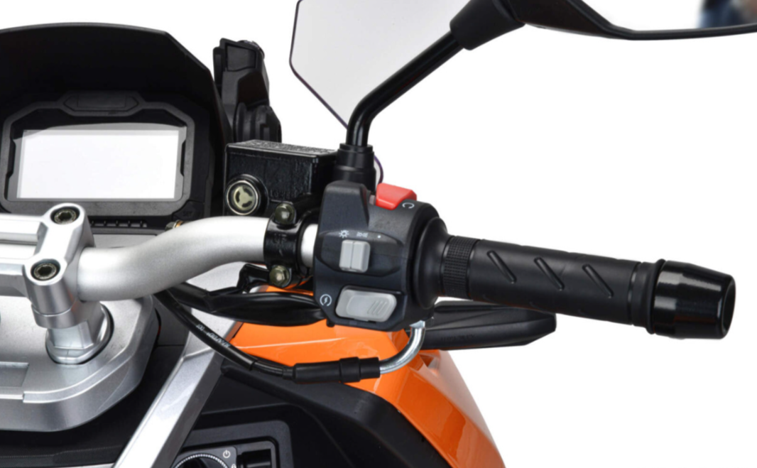 Скутер MOTOLAND (МОТОЛЕНД) T-MAX 150 в Обнинске