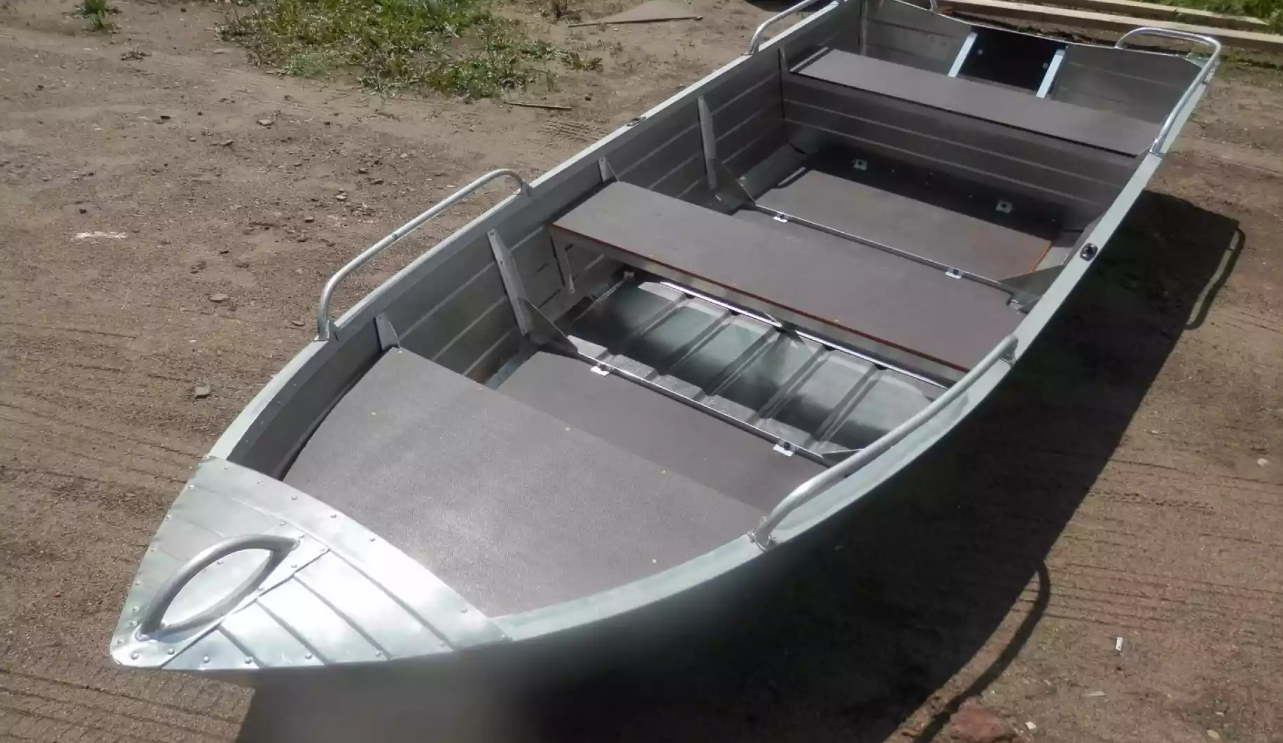 Алюминиевая лодка Вятка-Профи 32 в Обнинске