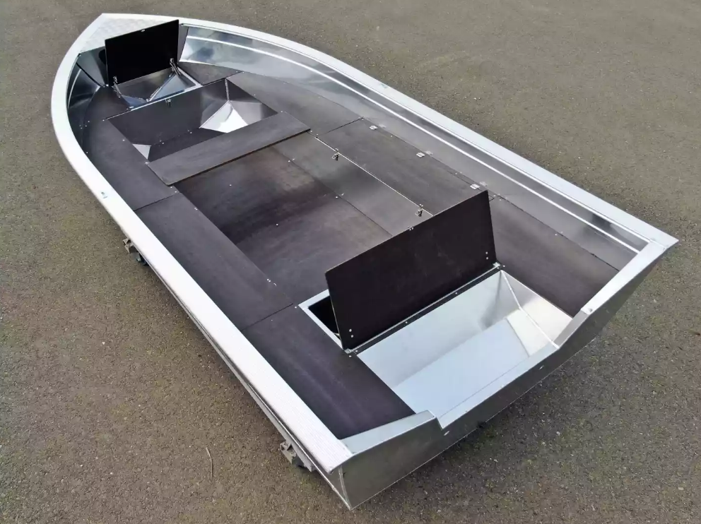 Алюминиевая лодка  Неман-420 в Обнинске