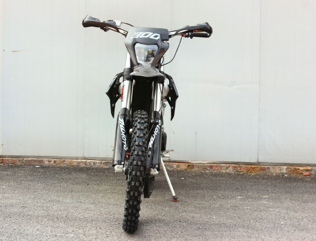 Мотоцикл JHLMOTO JHL Z3+ CB300 (175FMM) в Обнинске