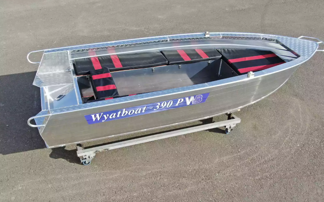 Алюминиевая лодка Wyatboat-390РМ увеличенный борт в Обнинске