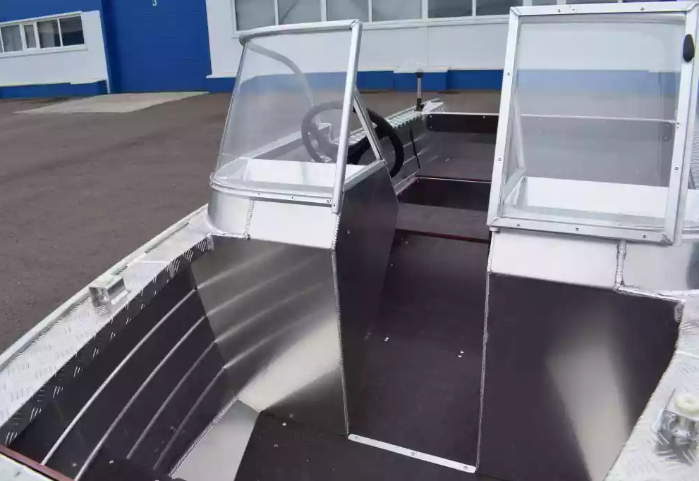 Алюминиевая лодка Wyatboat-390 DCM Увеличенный борт в Обнинске