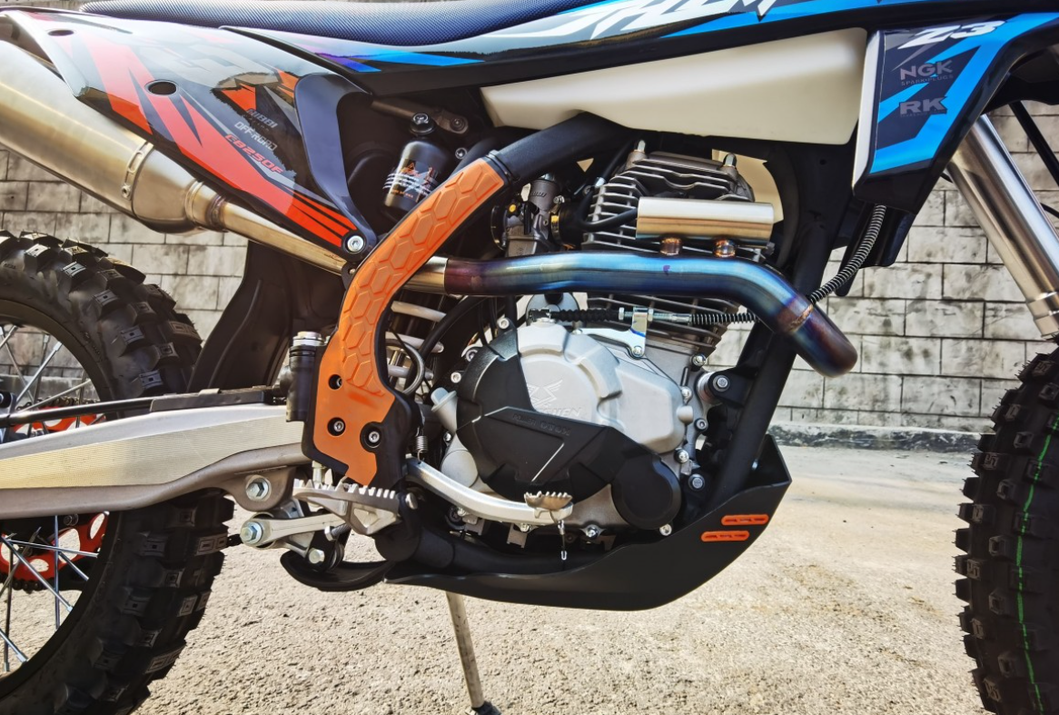 Мотоцикл JHLMOTO JHL Z3 CB250 (172FMM-3A) в Обнинске