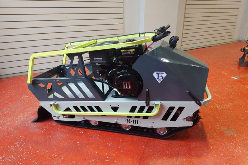 Мотобуксировщик Бурлак Пионер в Обнинске