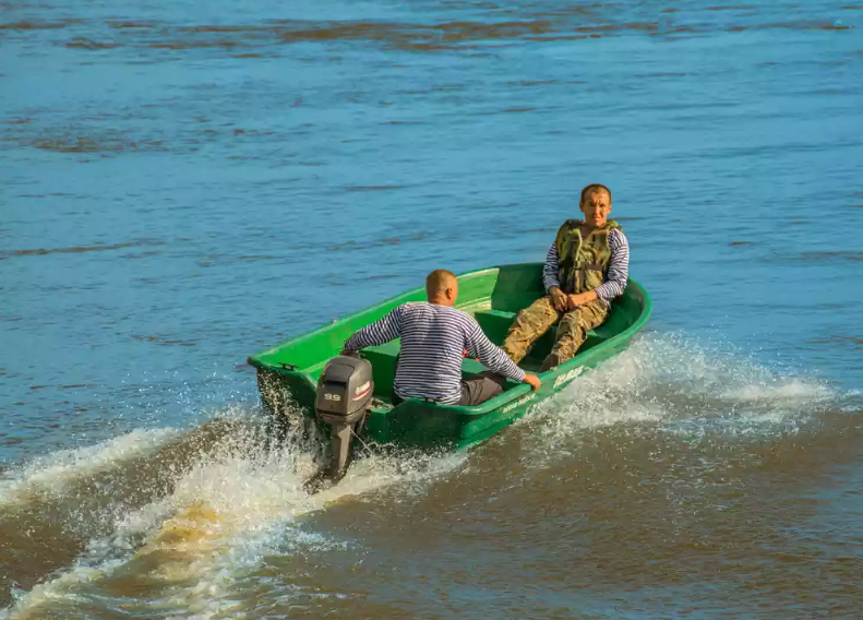 Стеклопластиковая лодка Neman-340 (тримаран) в Обнинске