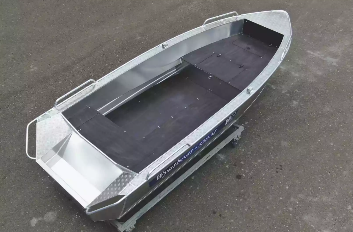 Алюминиевая лодка  Wyatboat-430М FISH в Обнинске