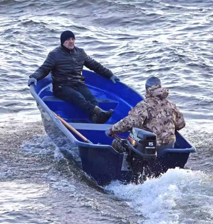 Стеклопластиковая лодка Neman-340 (тримаран) в Обнинске