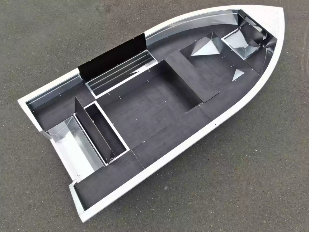 Алюминиевая лодка  Неман-420 в Обнинске