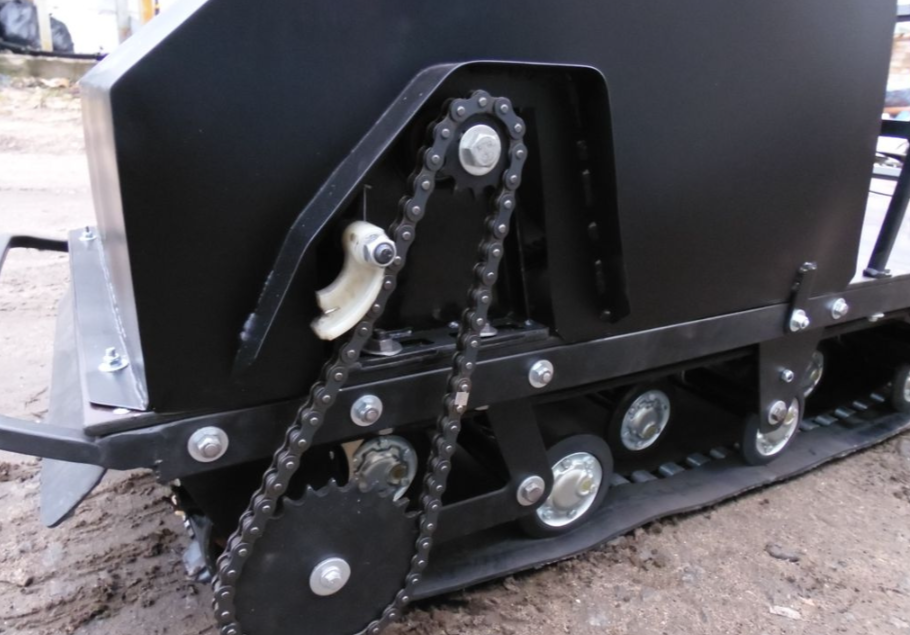 Мотобуксировщик AhtaR Зима 15 л/с с вариатором в Обнинске