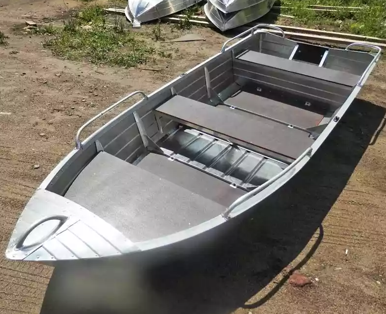 Алюминиевая лодка Вятка-Профи 37 в Обнинске