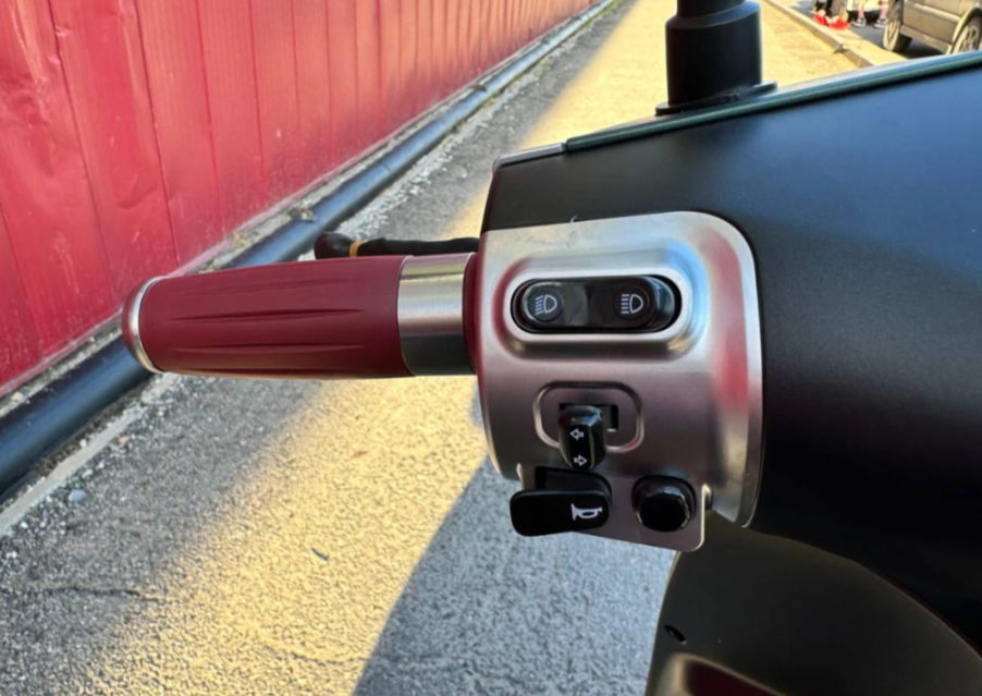 Скутер PROMAX Miami 240 (49) в Обнинске