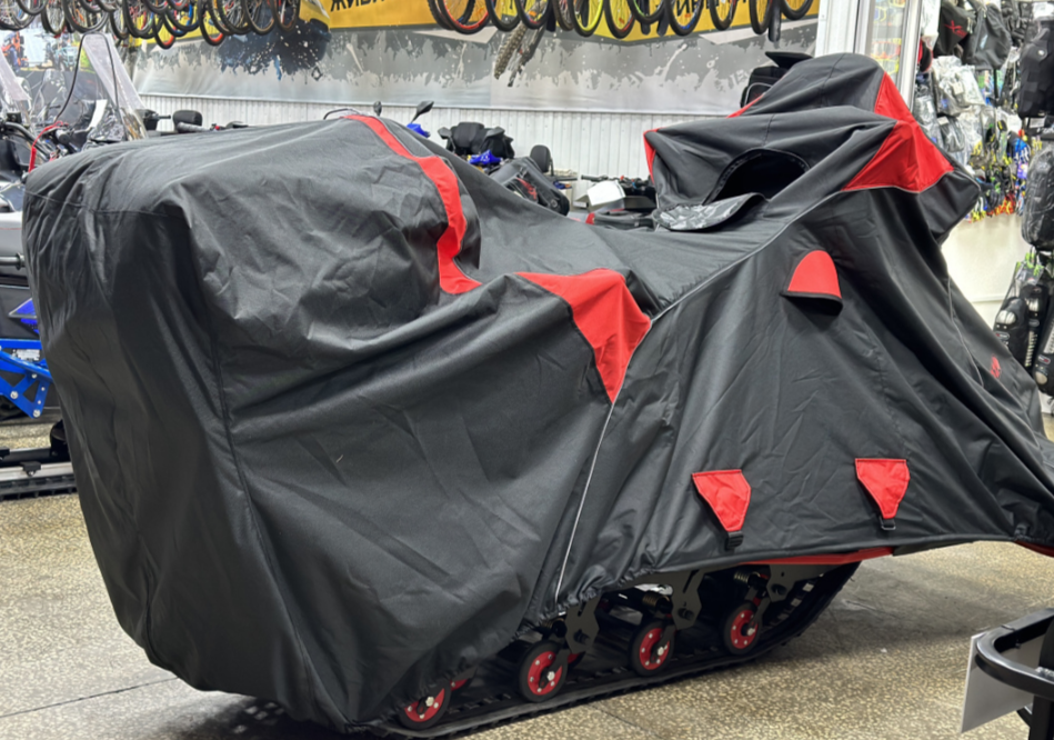 Чехол транспорт. снегохода IKUDZO HUNTER черно-красный Оксфорд ПРЕМИУМ качества с лого IKUDZO в Обнинске