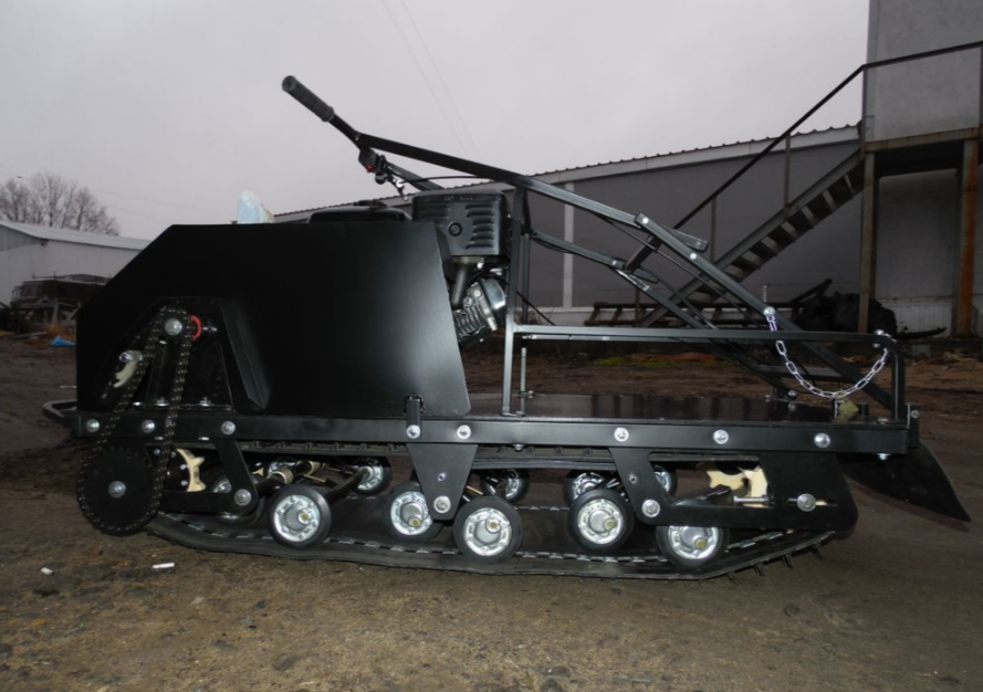 Мотобуксировщик AhtaR Зима 15 л/с с вариатором в Обнинске