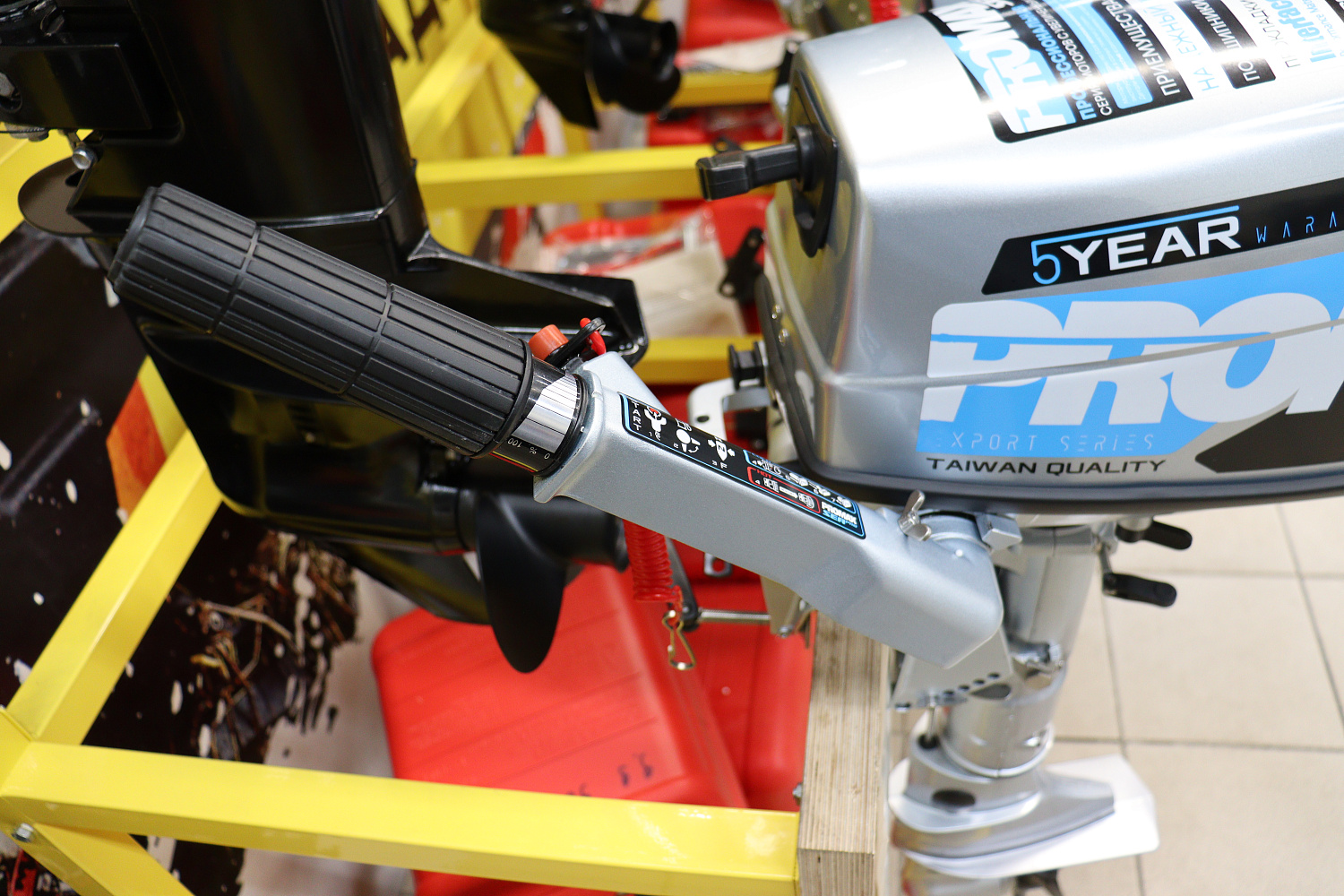 Лодочный мотор PROMAX SP5FHS (внешний бак 12 л) в Обнинске