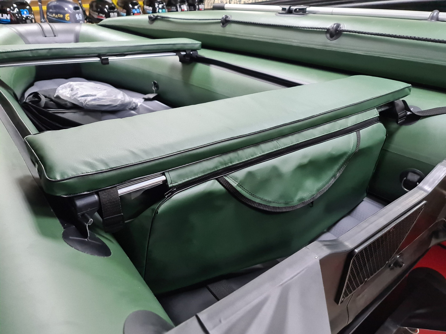 КОМПЛЕКТ МЯГКИХ НАКЛАДОК С СУМКОЙ ДЛЯ ЛОДОК 90Х20 ЗЕЛЕНЫЙ в Обнинске