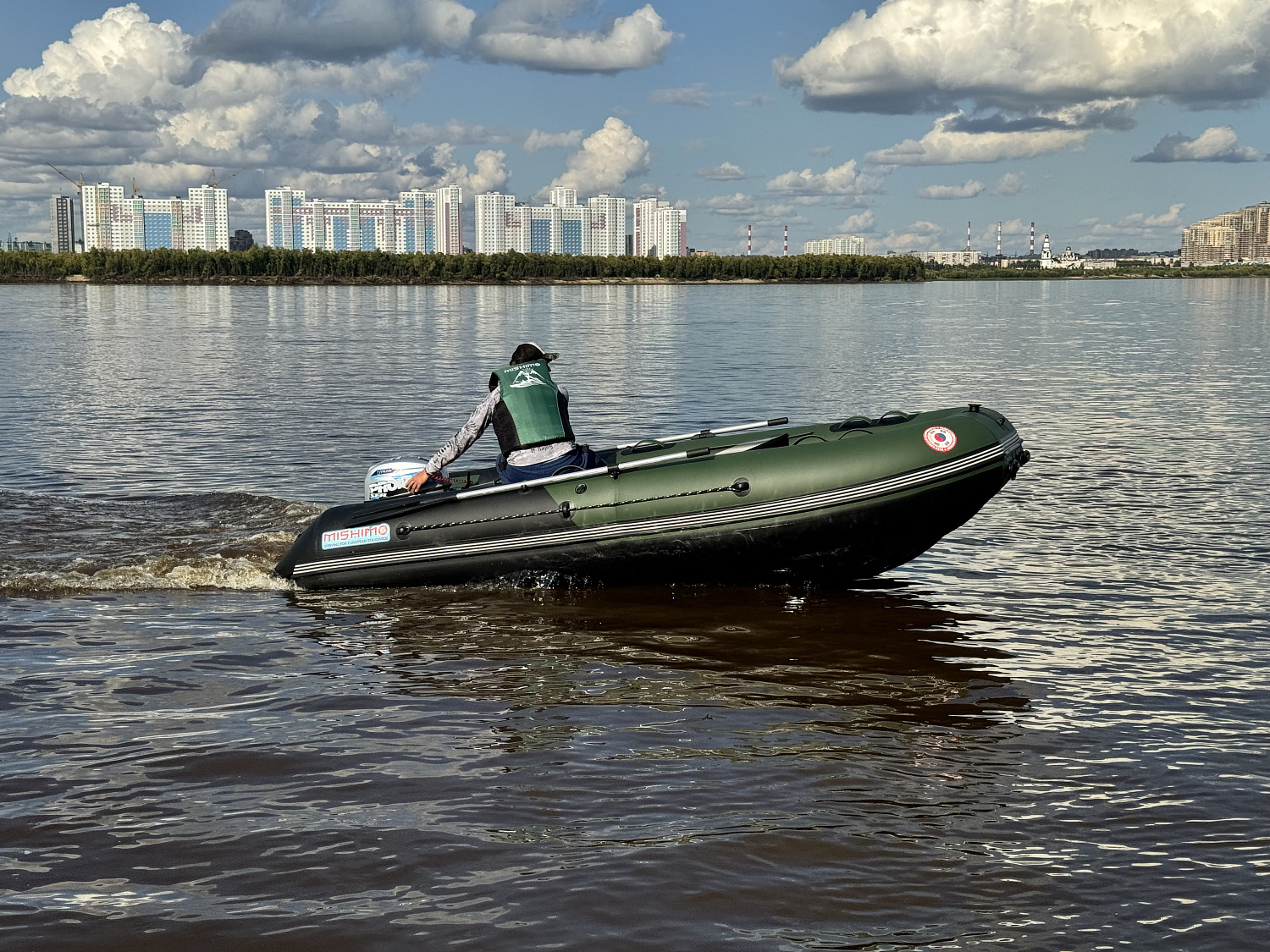 Лодка MISHIMO BIG FLOOR 400 в Обнинске