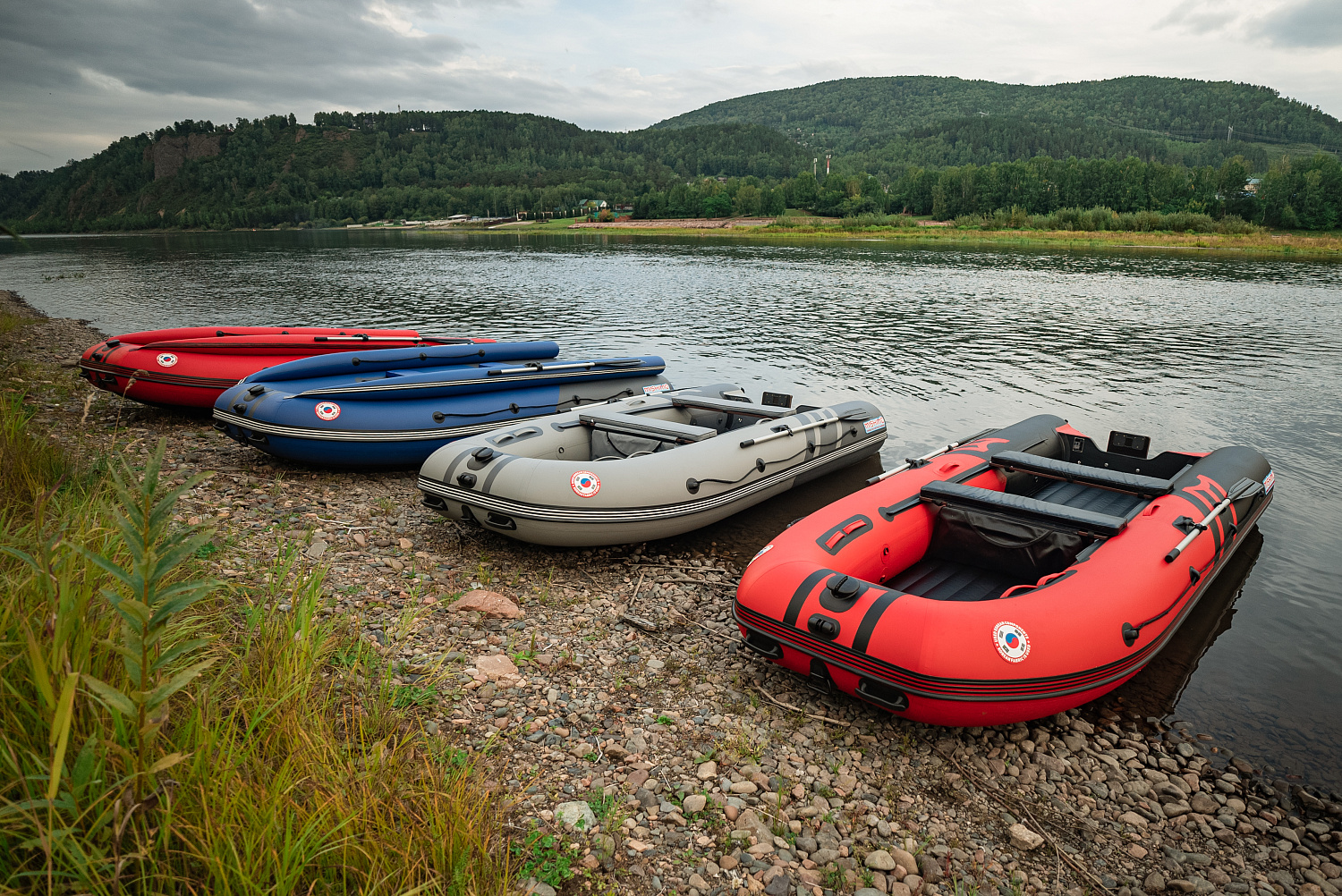 Лодка MISHIMO RIVER FJET PRO 430  под водомет в Обнинске