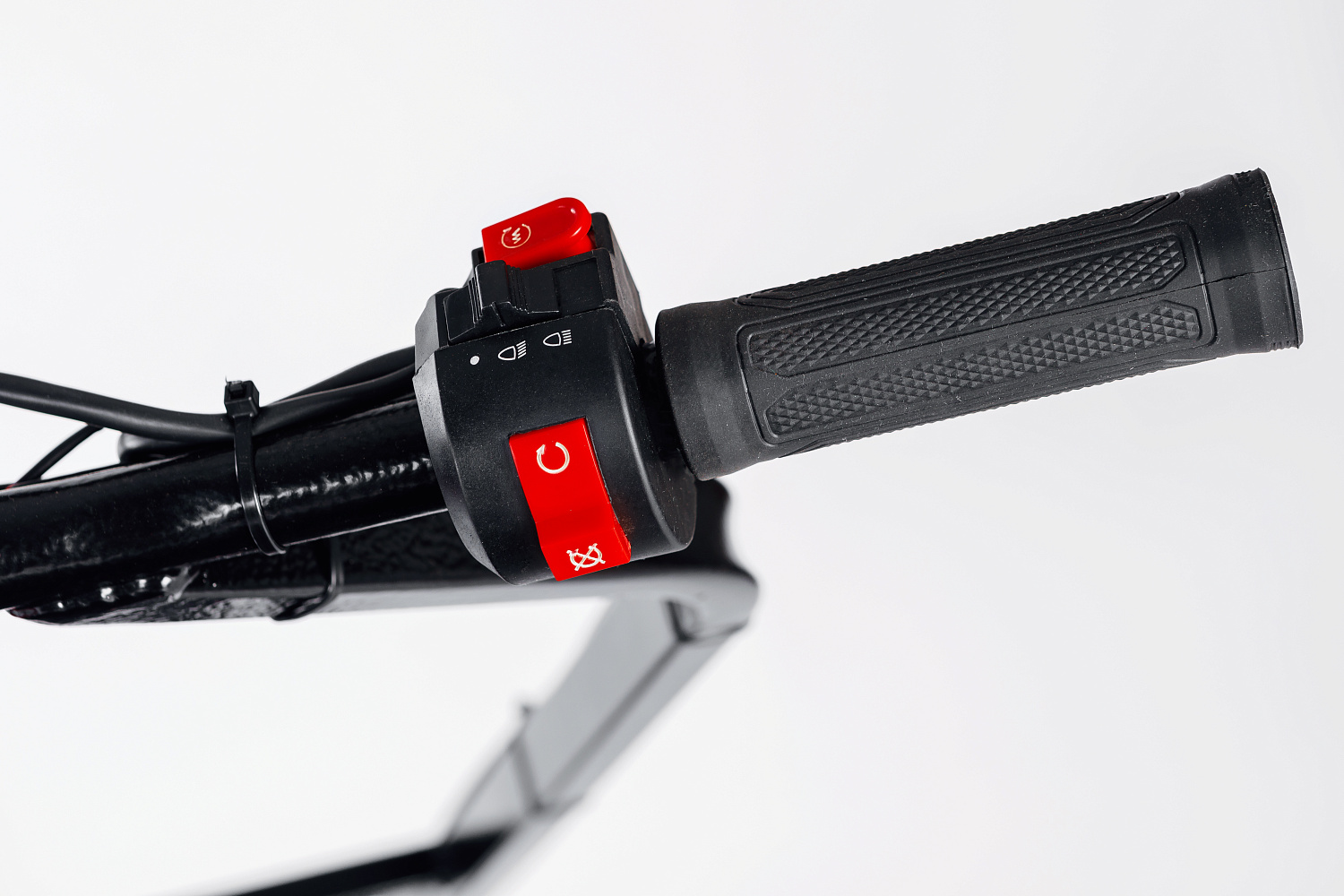 МОТОБУКСИРОВЩИК IKUDZO LONG 2.0 1700/500 EKR15 в Обнинске