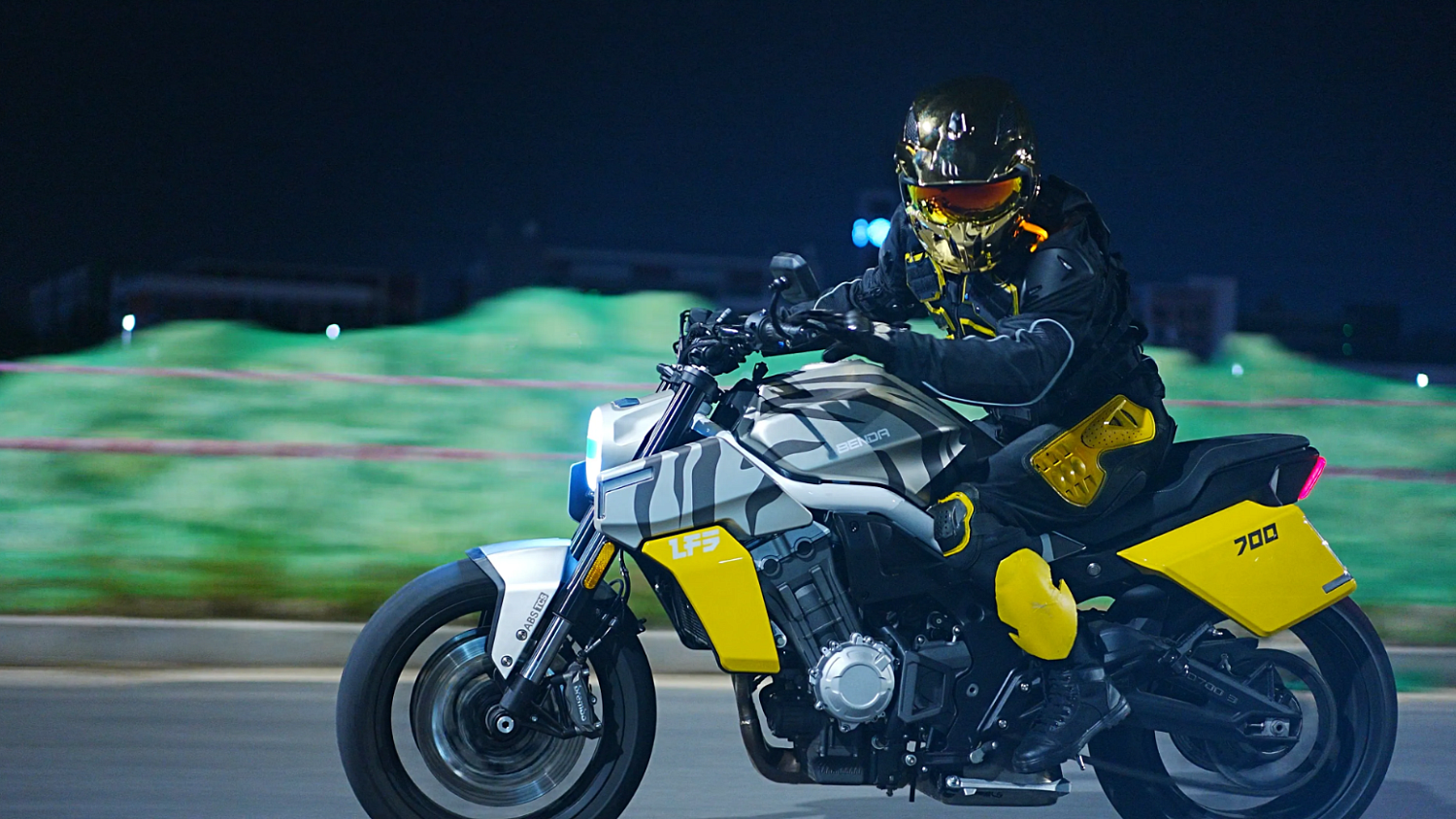 Мотоцикл Benda LFS 700 в Обнинске